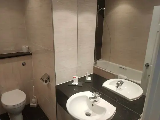 Süit, 1 Çift Kişilik Yatak, Sigara İçilmez