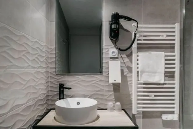 Standard Oda, Birden Çok Yatak, Balkon, Park Manzaralı (Twin bed on request)