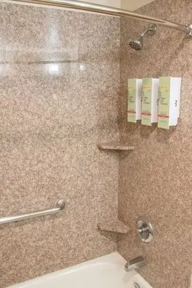 Standard Oda, 1 En Büyük (King) Boy Yatak, Engellilere Uygun, Sigara İçilmez