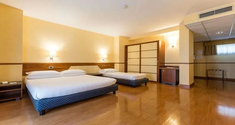 Standard Oda, Birden Çok Yatak, Sigara İçilmez