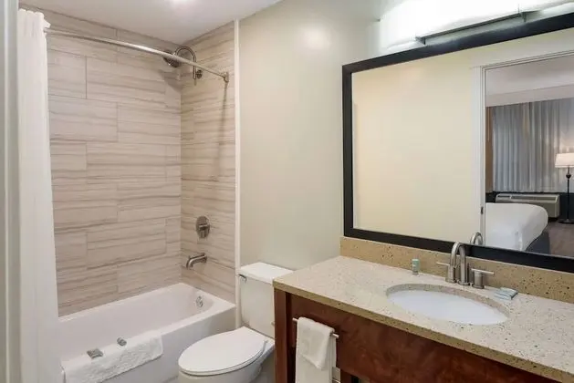 Standard Oda, 1 En Büyük (King) Boy Yatak, Sigara İçilmez, Buzdolabı ve Mikrodalga