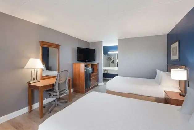Standard Oda, 2 Çift Kişilik Yatak, Sigara İçilmez, Buzdolabı ve Mikrodalga (Pet Friendly)
