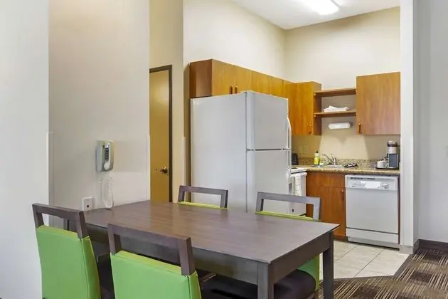 Süit, 1 En Büyük (King) Boy Yatak, Sigara İçilmez, Mutfak (with Sofabed)