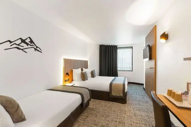 Deluxe Oda, Birden Çok Yatak, Sigara İçilmez