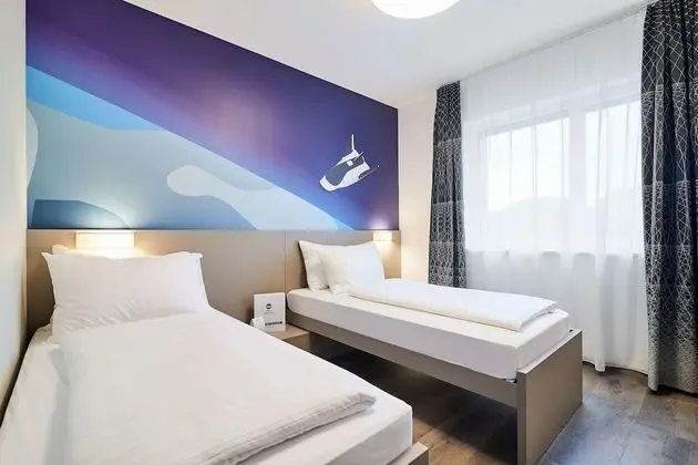 Standard Oda, 1 Çift Kişilik Yatak (Converts to 2 Twin Beds)