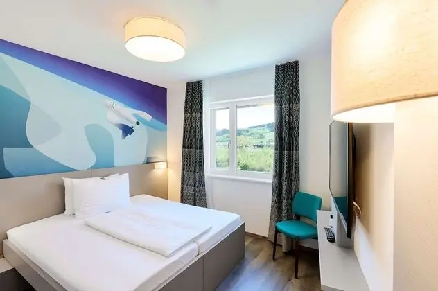 Standard Oda, Birden Çok Yatak (Converts to 2 Twin Beds)
