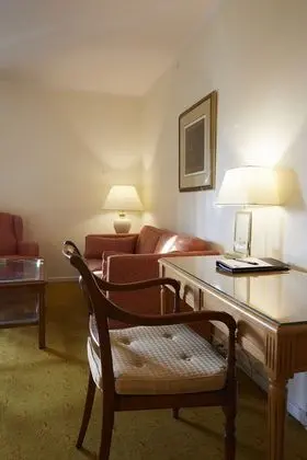 Deluxe Üç Kişilik Oda
