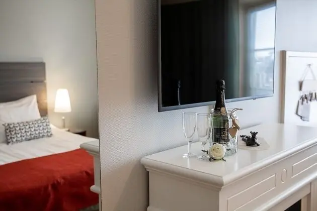 Comfort Tek Büyük Yataklı Oda
