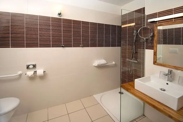 Comfort Oda, 1 Büyük (Queen) Boy Yatak, Sigara İçilmez