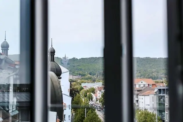 Süit, 1 En Büyük (King) Boy Yatak