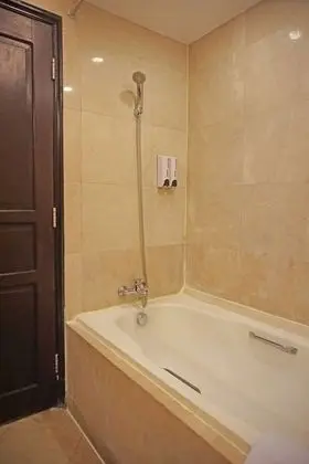 Superior Oda, 1 En Büyük (King) Boy Yatak, Sigara İçilmez, Şehir Manzaralı (Shower Only)