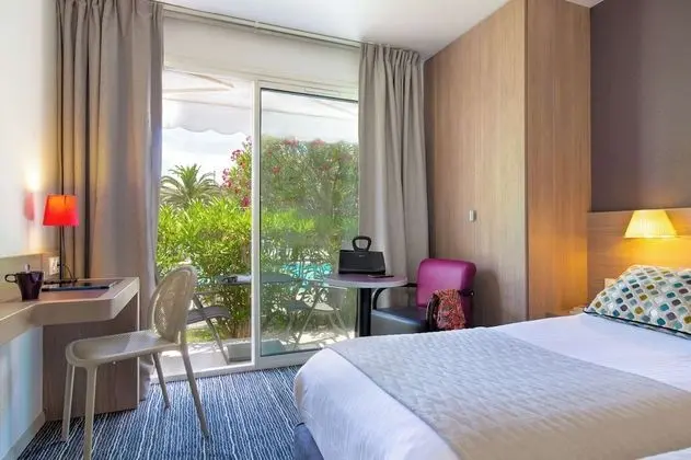 Comfort Oda, 2 Tek Kişilik Yatak, Teras, Havuz Kenarı