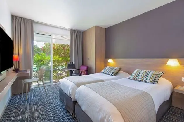 Comfort Oda, 2 Tek Kişilik Yatak, Teras, Havuz Kenarı