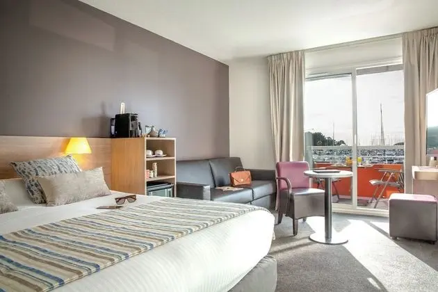 Süit, 1 Büyük (Queen) Boy Yatak, Sigara İçilmez