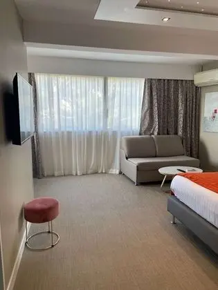 Superior Oda, 1 Büyük (Queen) Boy Yatak ve Çekyat, Sigara İçilmez, Deniz Manzaralı (with Sofabed)