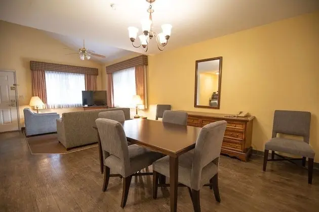Süit, Birden Çok Yatak, Sigara İçilmez, Şömine (with Sofabed)