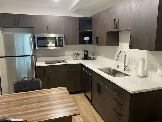 Süit, 1 En Büyük (King) Boy Yatak, Sigara İçilmez, Göl Manzaralı