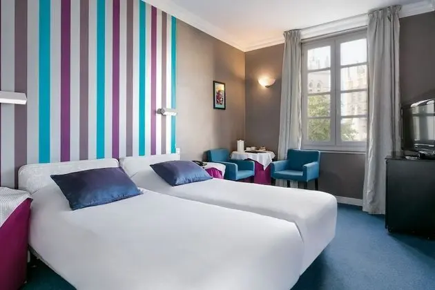 Comfort Oda, 1 En Büyük (King) Boy Yatak, Sigara İçilmez, Bahçe Manzaralı