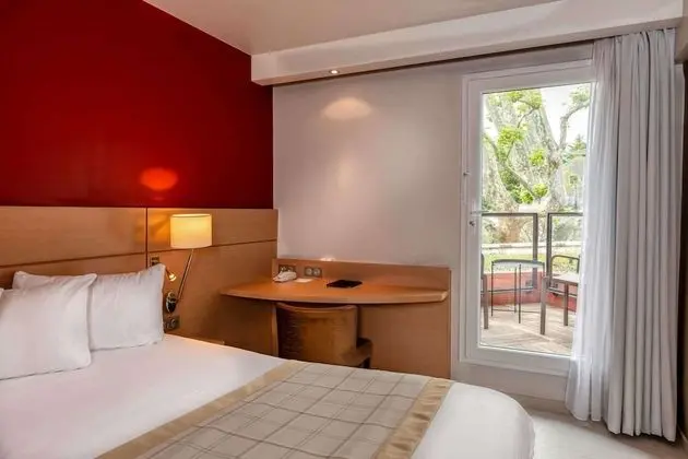 Superior Oda, 1 En Büyük (King) Boy Yatak, Sigara İçilmez, Balkon