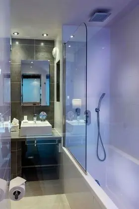 Superior Oda, 1 En Büyük (King) Boy Yatak, Sigara İçilmez, Balkon