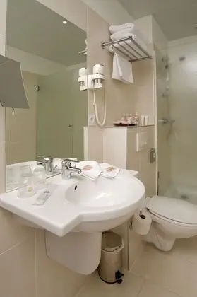 Comfort Oda, 1 Tek Kişilik Yatak, Sigara İçilmez