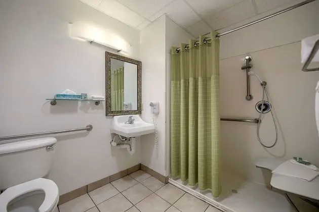 Standard Oda, 1 En Büyük (King) Boy Yatak, Engellilere Uygun, Sigara İçilmez