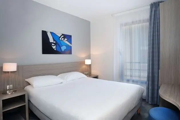 Comfort Oda, 1 Büyük (Queen) Boy Yatak, Sigara İçilmez
