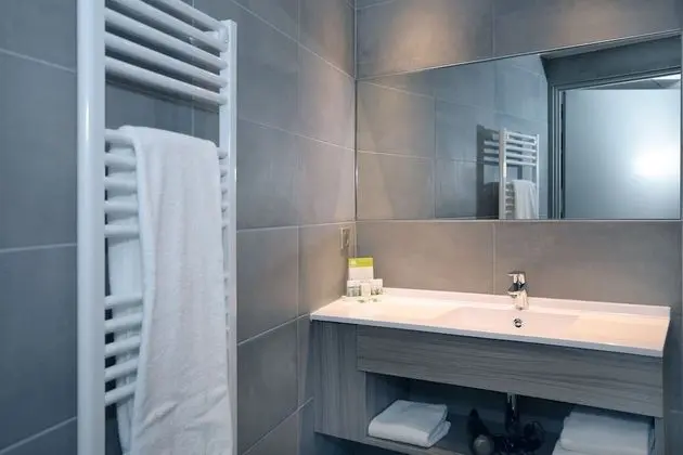 Exclusive Oda, 1 En Büyük (King) Boy Yatak, Sigara İçilmez (Twin bed on request;with Sofabed)