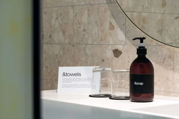 Standard Oda, 1 Büyük (Queen) Boy Yatak, Sigara İçilmez