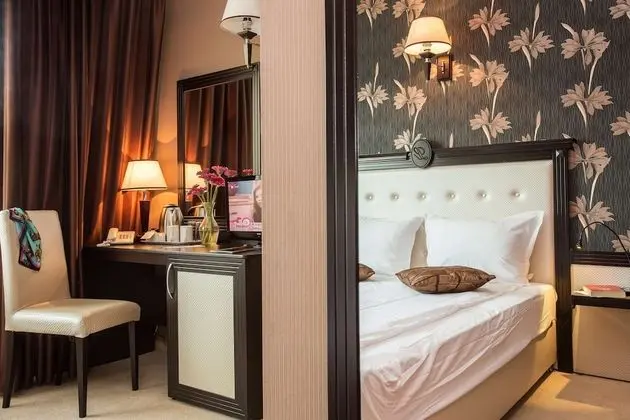 Deluxe Oda, 1 Çift Kişilik Yatak ve Çekyat, Sigara İçilmez (with Sofabed)