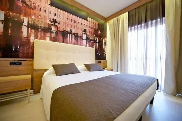 Deluxe Oda, 1 Büyük (Queen) Boy Yatak, Balkon