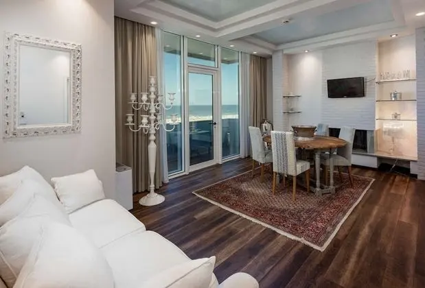 Standard Apart Daire, Birden Çok Yatak, Sıcak Su Küveti, Deniz Manzaralı (Penthouse;with Sofabed)