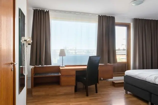Standard Oda, 1 Çift Kişilik Yatak, Sigara İçilmez, Şehir Manzaralı
