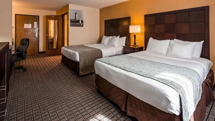 Standard Oda, 2 Büyük (Queen) Boy Yatak, Sigara İçilmez, Buzdolabı ve Mikrodalga