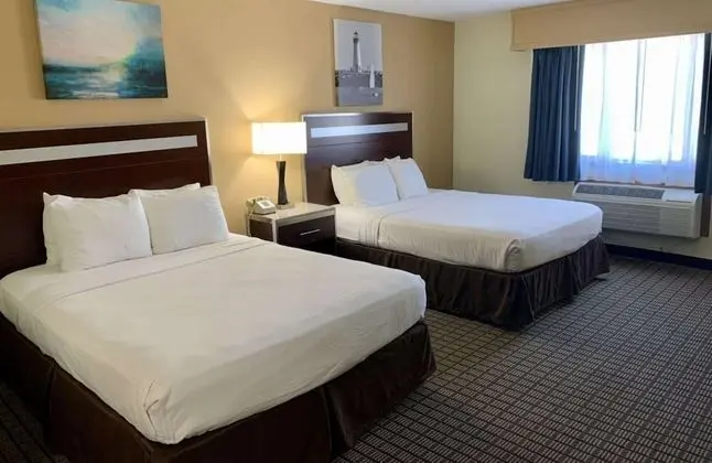 Standard Oda, 2 Çift Kişilik Yatak, Engellilere Uygun, Buzdolabı ve Mikrodalga