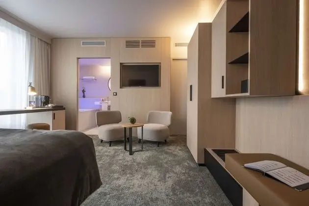 Süit, 1 En Büyük (King) Boy Yatak, Sigara İçilmez, Teras