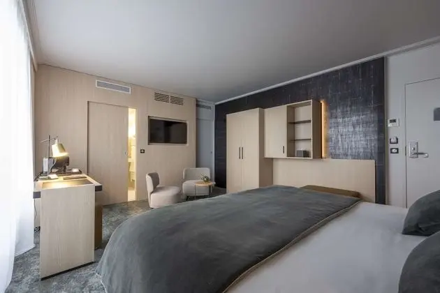 Süit, 1 En Büyük (King) Boy Yatak, Sigara İçilmez, Teras (Separate Living Room;with Sofabed)