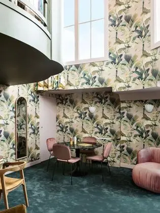 Süit, 1 Büyük (Queen) Boy Yatak ve Çekyat, Asma Kat