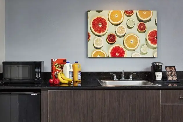 Süit, 1 En Büyük (King) Boy Yatak, Sigara İçilmez, Sıcak Su Küveti (Living Room)