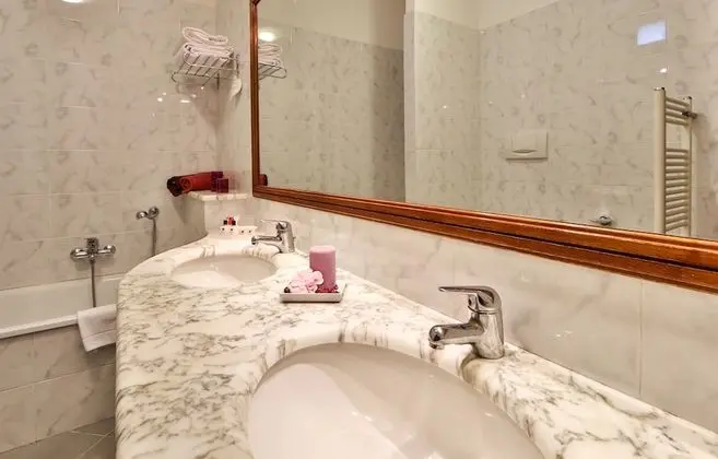 Family Oda, Birden Çok Yatak, Sigara İçilmez (1 extra bed)