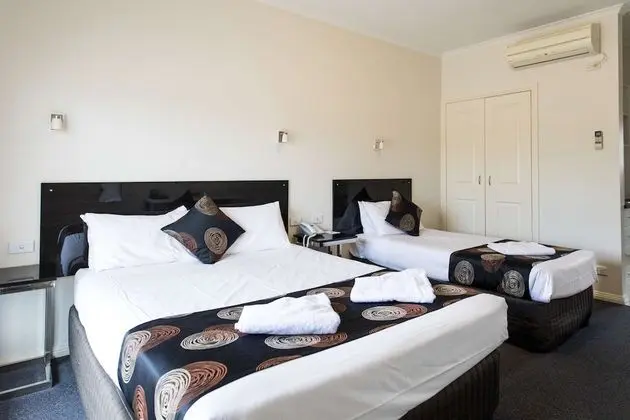 Deluxe Oda, Birden Çok Yatak, Sigara İçilmez, Küçük Mutfak