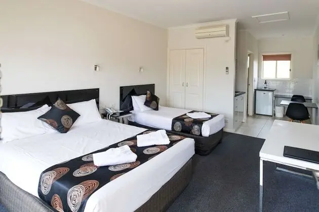 Deluxe Oda, Birden Çok Yatak, Sigara İçilmez, Küçük Mutfak