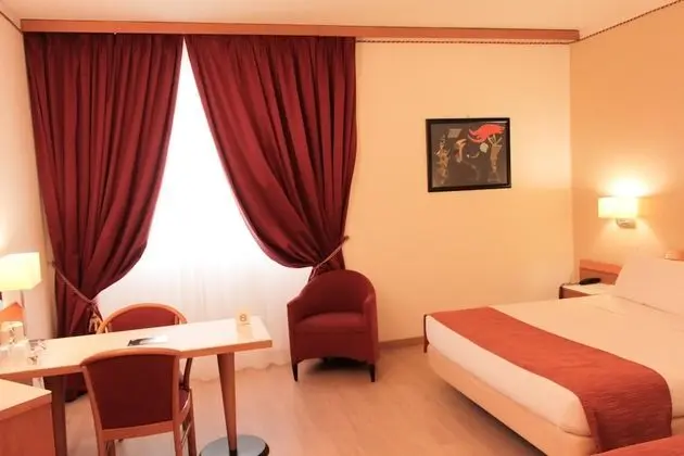Standard Oda, Birden Çok Yatak, Sigara İçilebilir