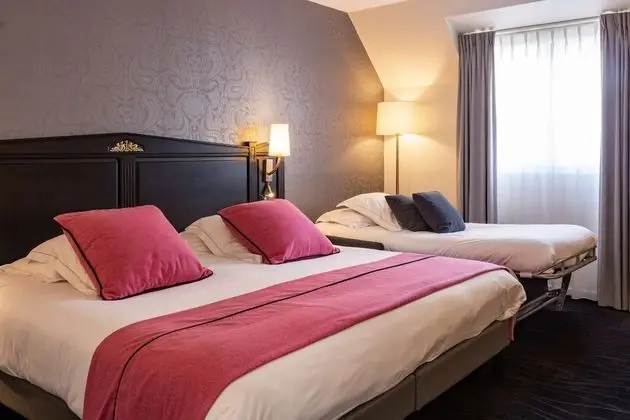 Deluxe Oda, Birden Çok Yatak, Sigara İçilmez (Larger Room)