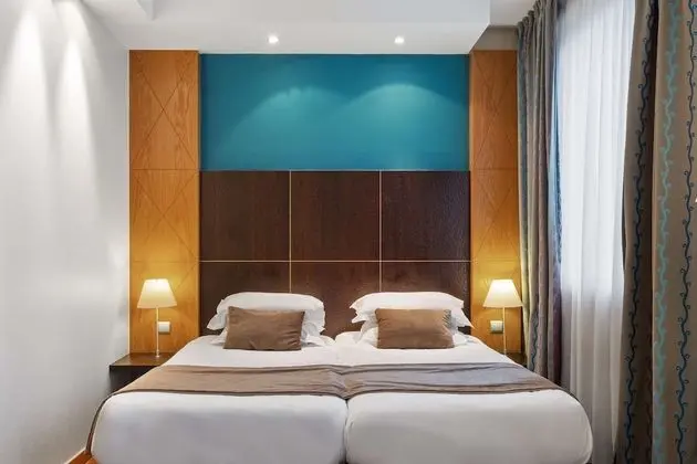 Deluxe Oda, 2 Tek Kişilik Yatak, Sigara İçilmez (Oversized Room)