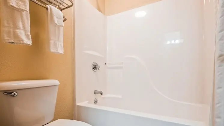Standard Oda, 1 En Büyük (King) Boy Yatak, Sigara İçilmez, Buzdolabı ve Mikrodalga