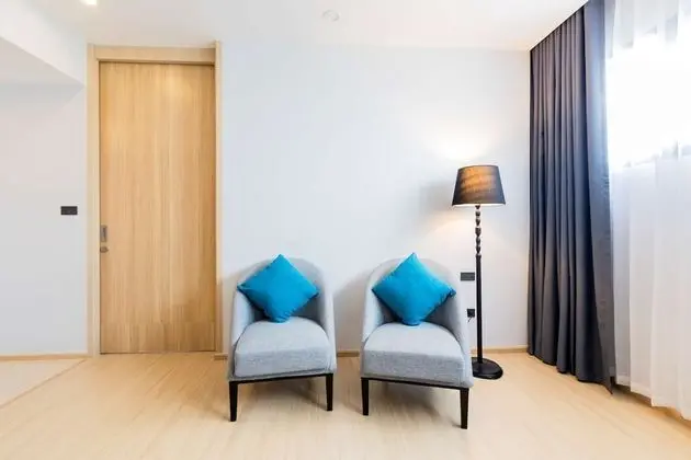 Süit, Birden Çok Yatak, Sigara İçilmez (Living Room)