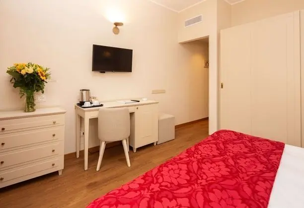 Comfort Oda, Birden Çok Yatak, Sigara İçilebilir