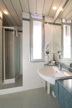 Family Oda, 1 En Büyük (King) Boy Yatak, Sigara İçilebilir