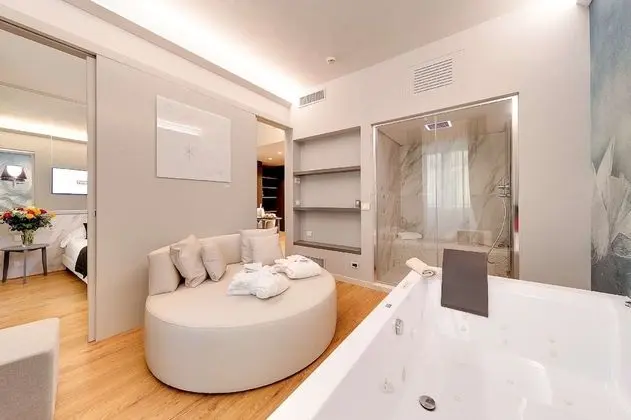 Özel spa küveti